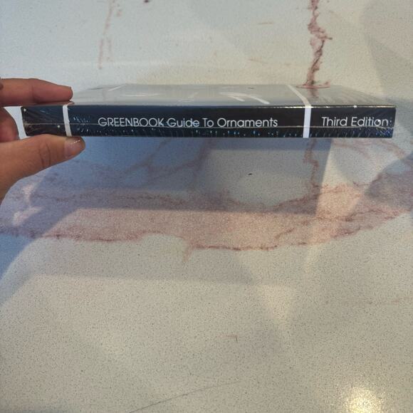 Greenbook Guide to Ornaments‎ - Third Edition - Picture 3 of 3